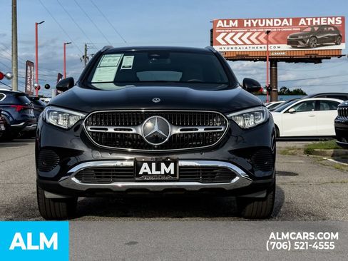 Used 2025 Mercedes-Benz GLC 350e 4MATIC image 6