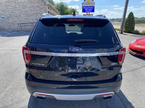 Used 2017 Ford Explorer Platinum AWD/4WD image 6