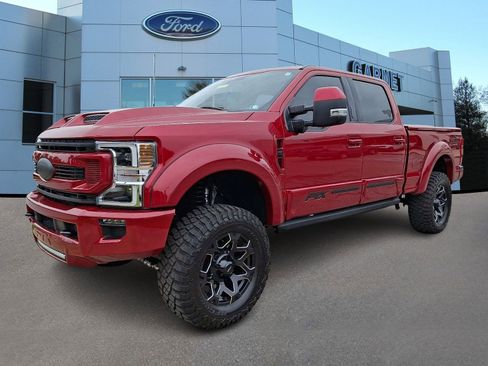 Used 2022 Ford F250 Lariat w/ Lariat Ultimate Package AWD/4WD image 4