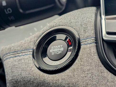 Used 2024 Jeep Compass Latitude image 37