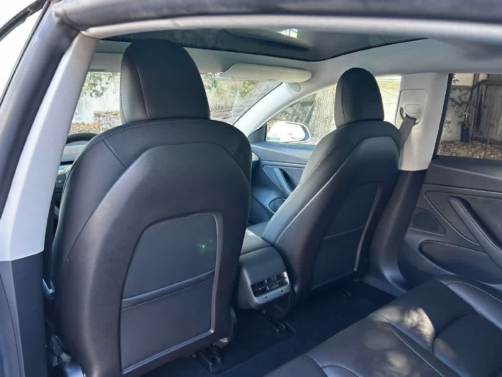 Used 2020 Tesla Model 3 Long Range AWD/4WD image 13