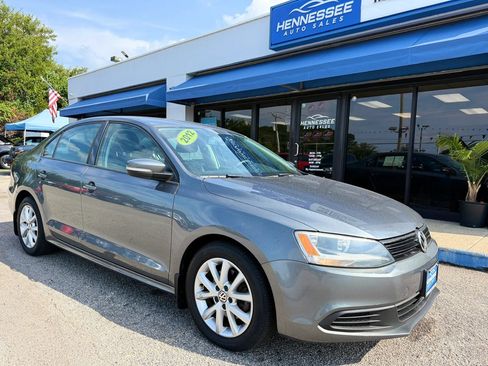 Used 2012 Volkswagen Jetta SE FWD image 8
