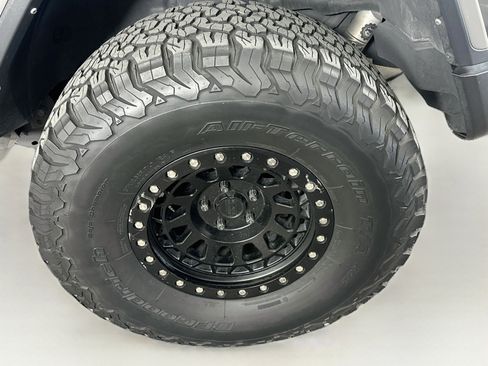 Used 2021 Jeep Wrangler Unlimited Rubicon 4xe w/ Cold Weather Group AWD/4WD image 11