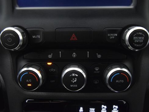 Used 2023 RAM 1500 Big Horn AWD/4WD image 35