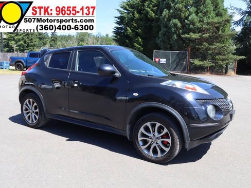 Used 2012 Nissan Juke SV w/ Sport Pkg AWD/4WD image 10