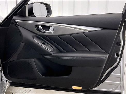 Used 2019 INFINITI Q50 Signature Edition w/ Cargo Package (L96) image 23