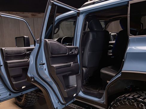 Used 2025 Toyota Land Cruiser w/ Premium Package image 27