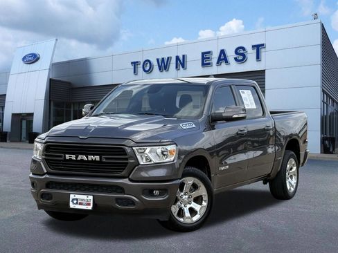 Used 2021 RAM 1500 Lone Star RWD image 1
