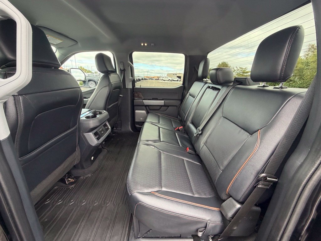 Used 2025 Ford F250 Lariat w/ Black Appearance Package AWD/4WD image 6