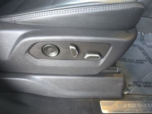 Used 2023 GMC Sierra 1500 Denali w/ Denali Reserve Package image 13