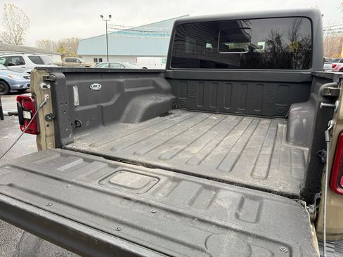 Used 2020 Jeep Gladiator Rubicon image 5