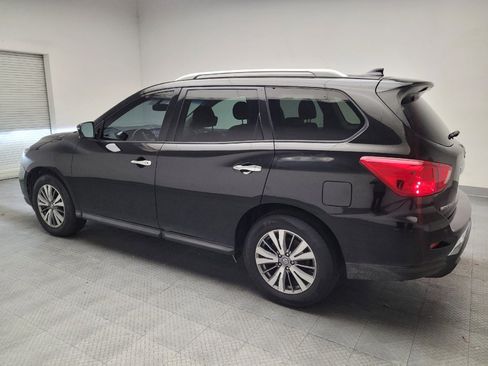 Used 2019 Nissan Pathfinder SL FWD image 3