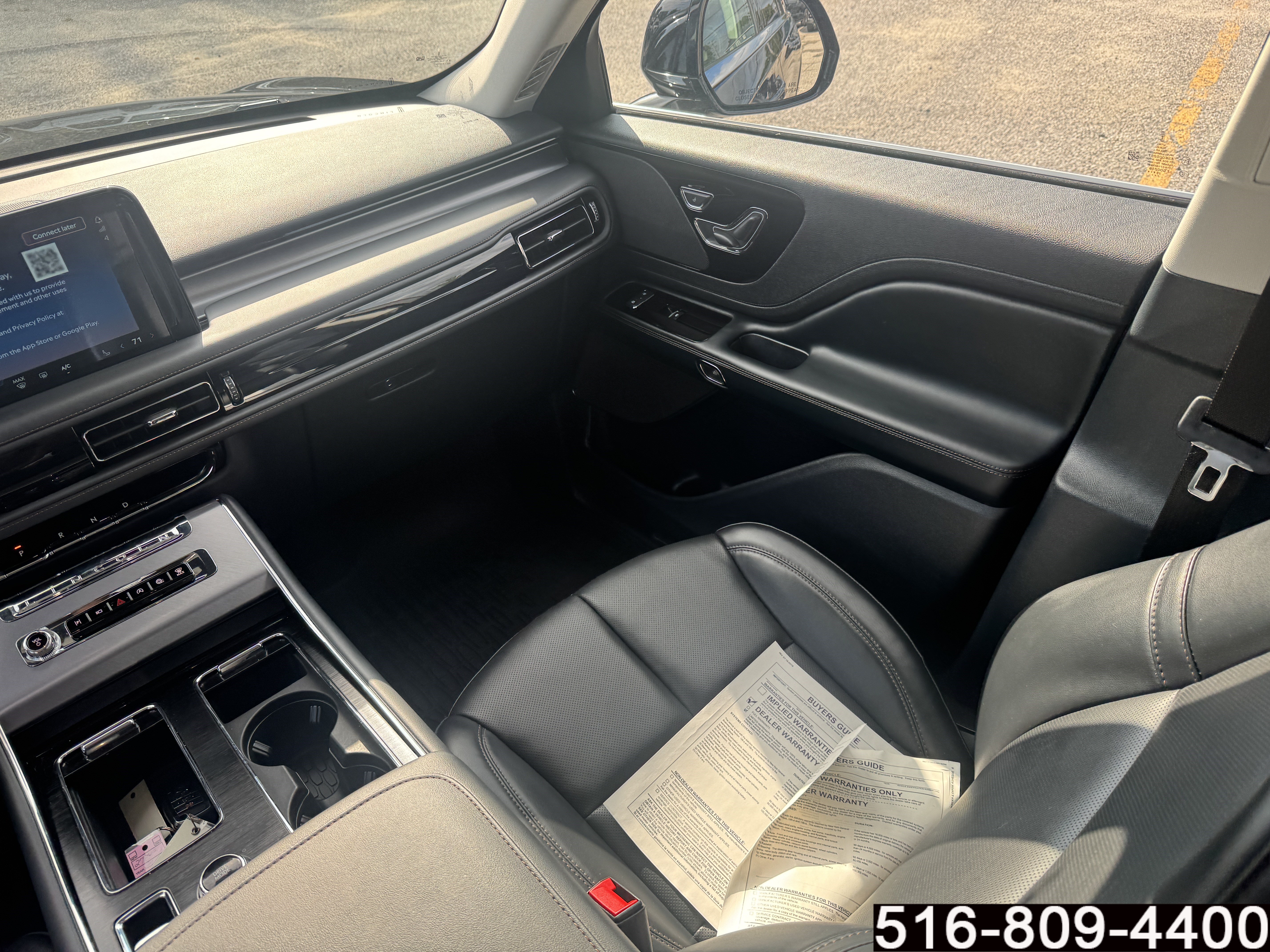 Used 2026 Lincoln Aviator AWD image 16