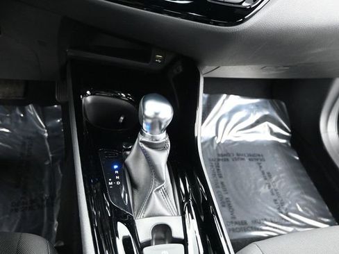 Used 2021 Toyota C-HR image 14