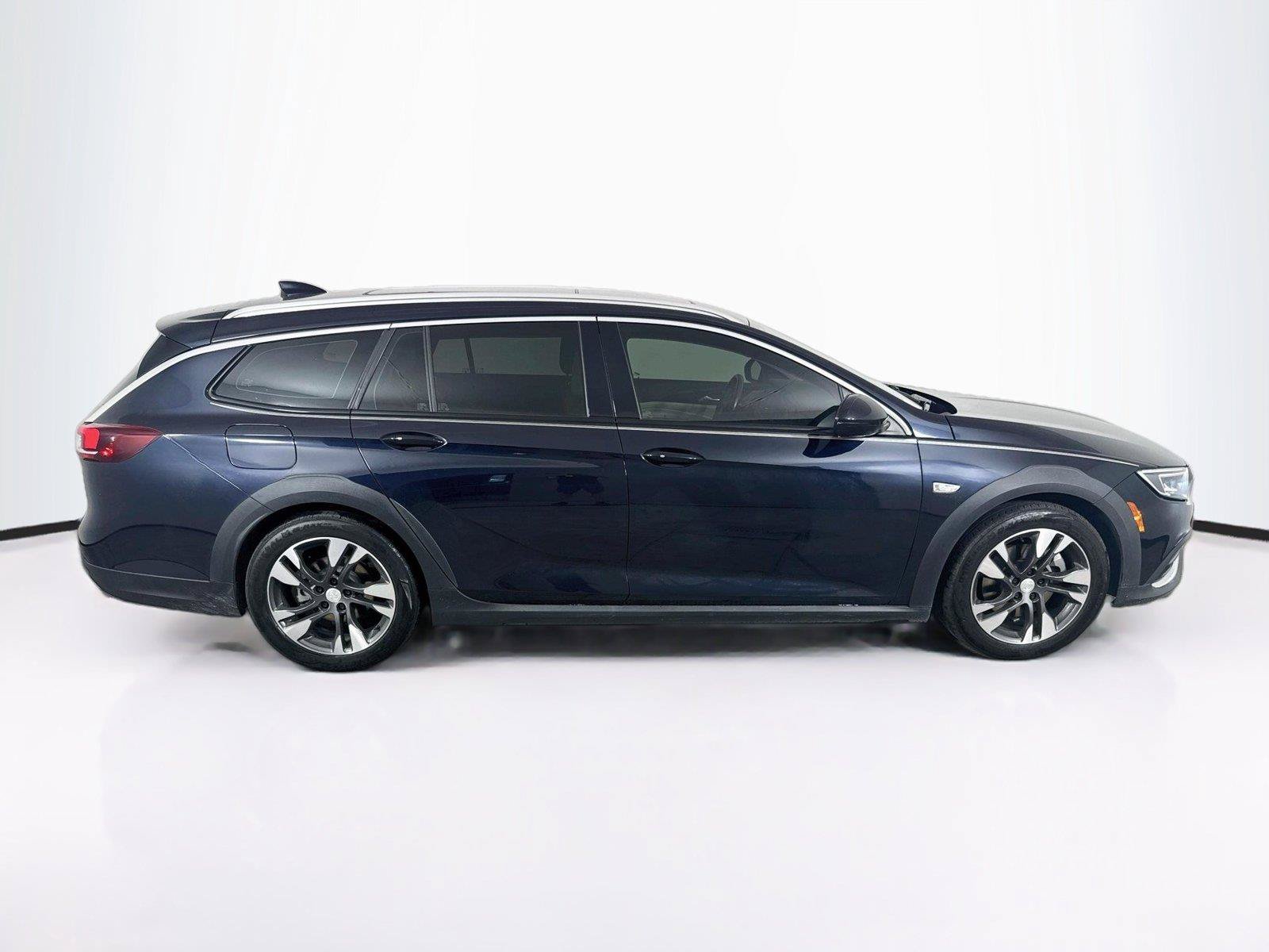 Used 2019 Buick Regal Essence w/ Driver Confidence Package I AWD/4WD image 7