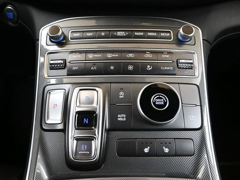 Certified 2022 Hyundai Santa Fe SEL w/ Convenience + Premium Package FWD image 34