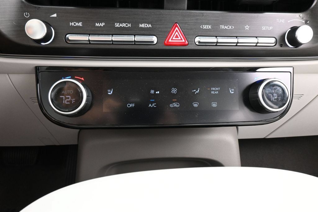 Used 2026 Hyundai Palisade SEL FWD image 28