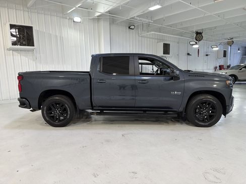 Used 2021 Chevrolet Silverado 1500 RST w/ LPO, Blackout Package image 6