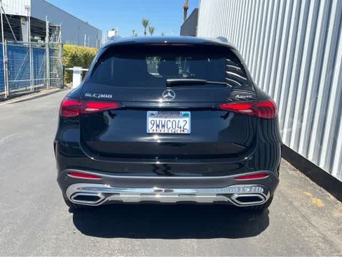Used 2026 Mercedes-Benz GLC 300 4MATIC image 5