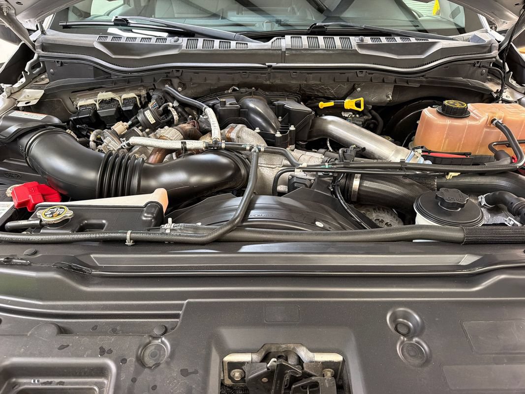 Used 2019 Ford F250 XLT w/ XLT Premium Package AWD/4WD image 52