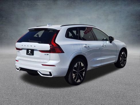 New 2026 Volvo XC60 B5 Plus w/ Protection Package Premier image 7