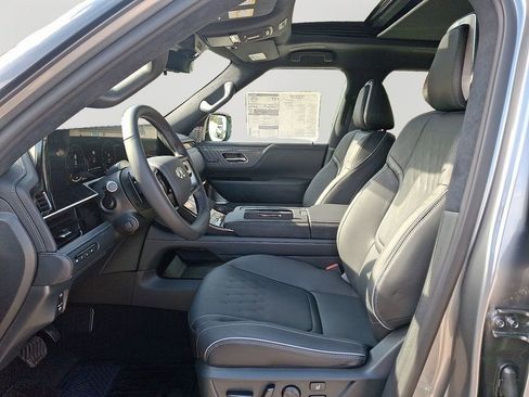 New 2026 INFINITI QX80 Autograph image 7