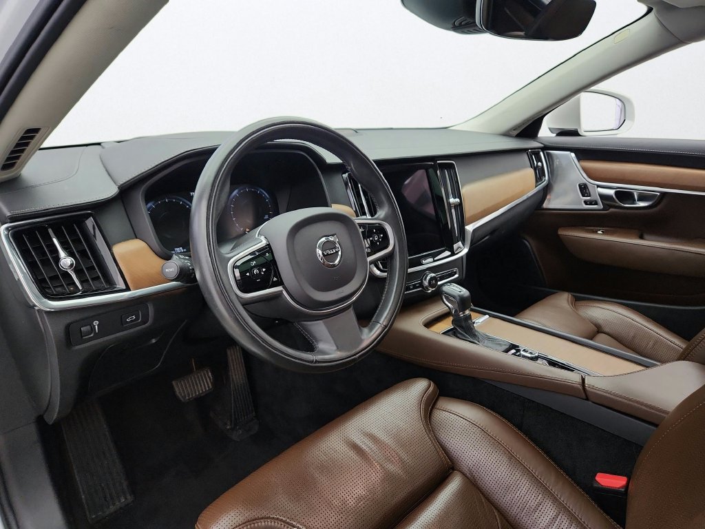 Used 2018 Volvo S90 T6 Inscription w/ Protection Package Premier AWD/4WD image 10
