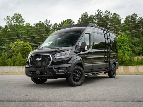 New 2026 Ford Transit 250 148 Medium Roof Extended AWD image 2