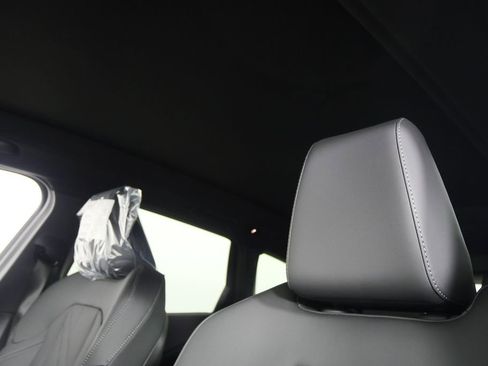 Used 2025 BMW X3 xDrive30i w/ Premium Package image 11