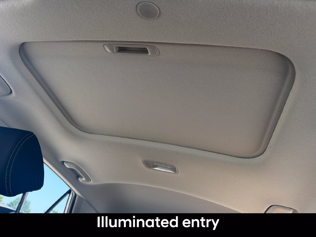 Used 2026 Hyundai Venue SEL FWD image 21