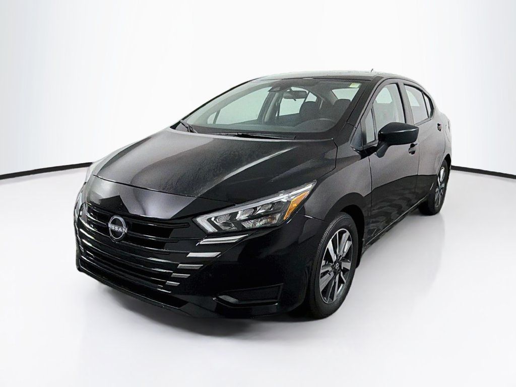 Used 2025 Nissan Versa S w/ S Plus Package FWD image 3