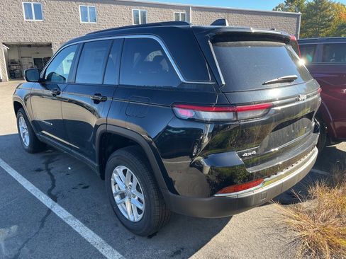 New 2025 Jeep Grand Cherokee Laredo X image 5