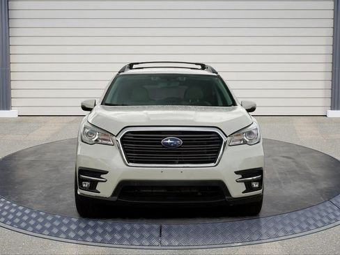 Used 2019 Subaru Ascent Limited w/ Popular Package #3 AWD/4WD image 2