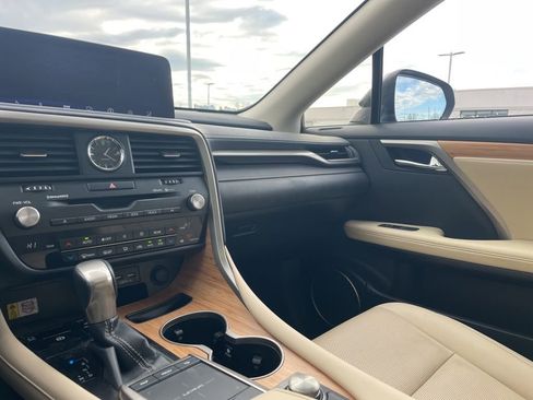 Used 2021 Lexus RX 350L Premium image 36