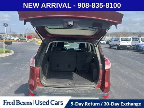 Used 2016 Ford Escape SE w/ Equipment Group 201A image 9