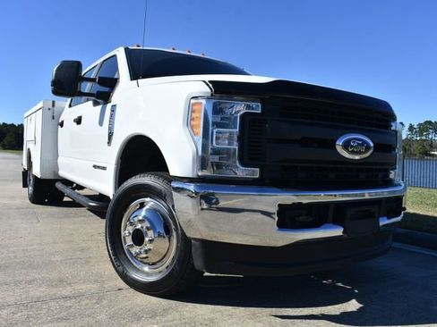 Used 2017 Ford F350 XL w/ Power Equipment Group image 1