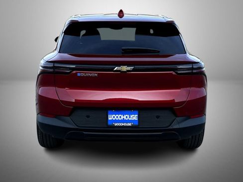 New 2026 Chevrolet Equinox EV LT image 6