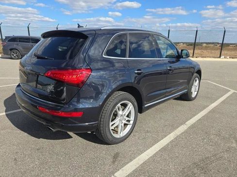 Used 2017 Audi Q5 2.0T Premium Plus w/ Technology Package image 4