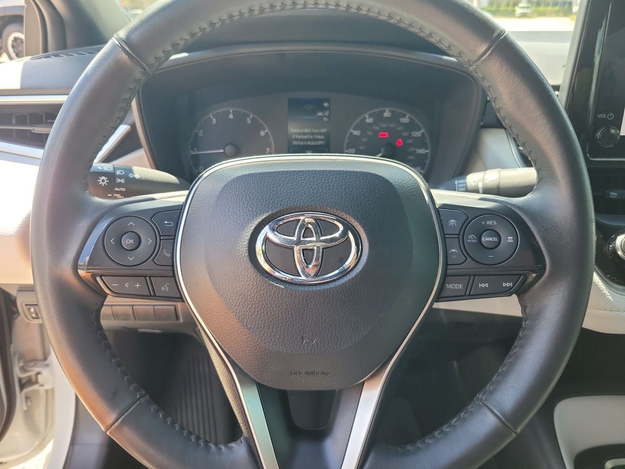 Used 2024 Toyota Corolla SE FWD image 18
