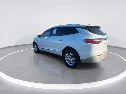 Used 2021 Buick Enclave Essence w/ Sound and Sites Package image 6