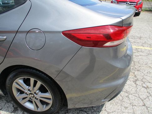 Used 2017 Hyundai Elantra Value Edition FWD image 12