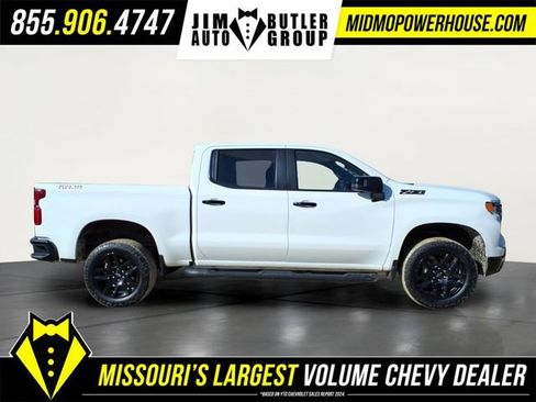 Used 2023 Chevrolet Silverado 1500 LT Trail Boss w/ Protection Package AWD/4WD image 2