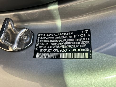 Used 2022 Porsche 911 Carrera image 32