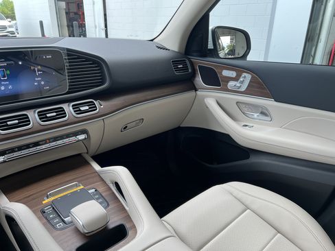Certified 2025 Mercedes-Benz GLE 350 GLE 350 image 36