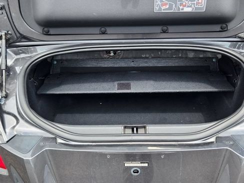 Used 2005 Chrysler Crossfire Limited RWD image 27