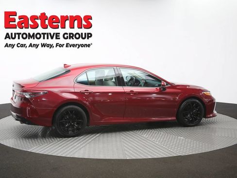 Used 2021 Toyota Camry XLE AWD/4WD image 43