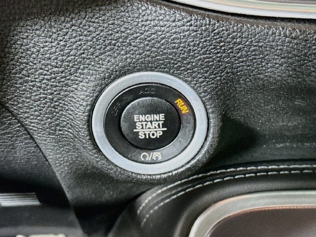Used 2020 Dodge Challenger R/T w/ Blacktop Package RWD image 18