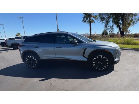 Certified 2024 Chevrolet Blazer EV RS AWD/4WD image 3