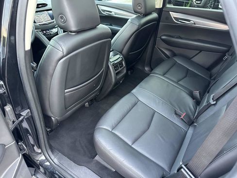Used 2019 Cadillac XT5 Premium Luxury AWD/4WD image 21