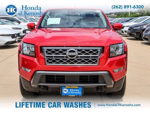 Used 2023 Nissan Frontier SV w/ SV Convenience Package AWD/4WD image 8